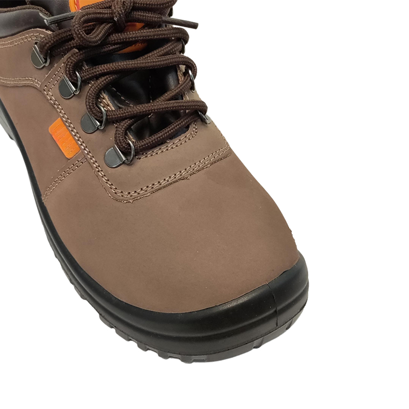 Bezpečnostná obuv SS207 s úplnou ochranou proti opotrebovaniu Bezpečnostná obuv SS207 s úplnou ochranou proti opotrebovaniu