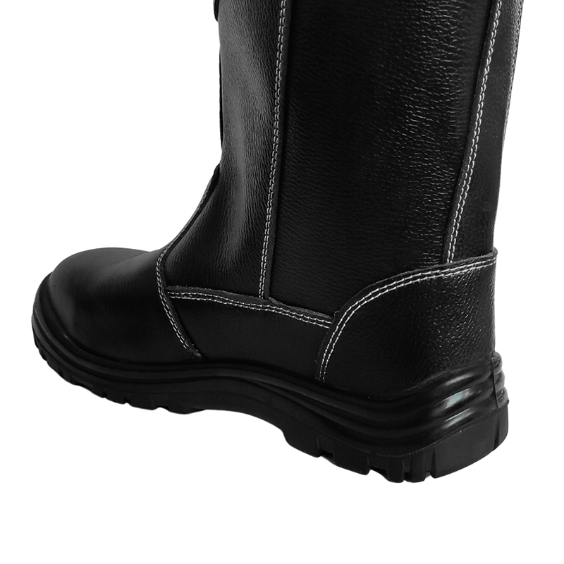 Celozrnná celokožená ochranná obuv SS360 s vysokou odolnosťou voči opotrebovaniu Celozrnná celokožená ochranná obuv SS360 s vysokou odolnosťou voči opotrebovaniu